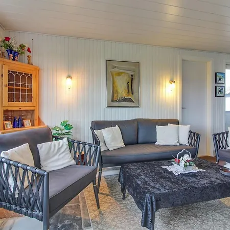 Holiday home Edvin - 400m From The Sea By Interhome